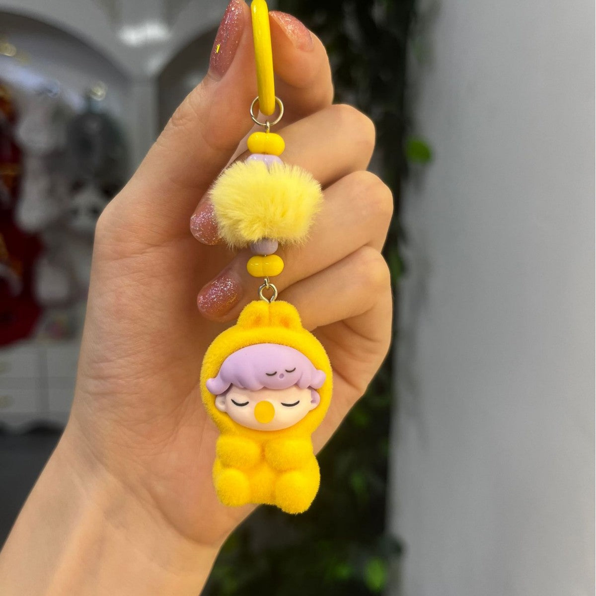 Wholesale Cartoon cat flocking keychain