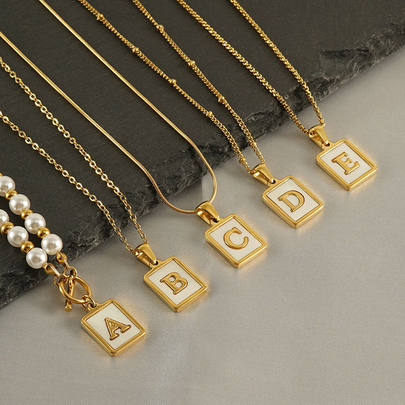 Wholesale Stainless Steel Letter Pendant Necklace Fashion Accessory Gift for Boutique Resale