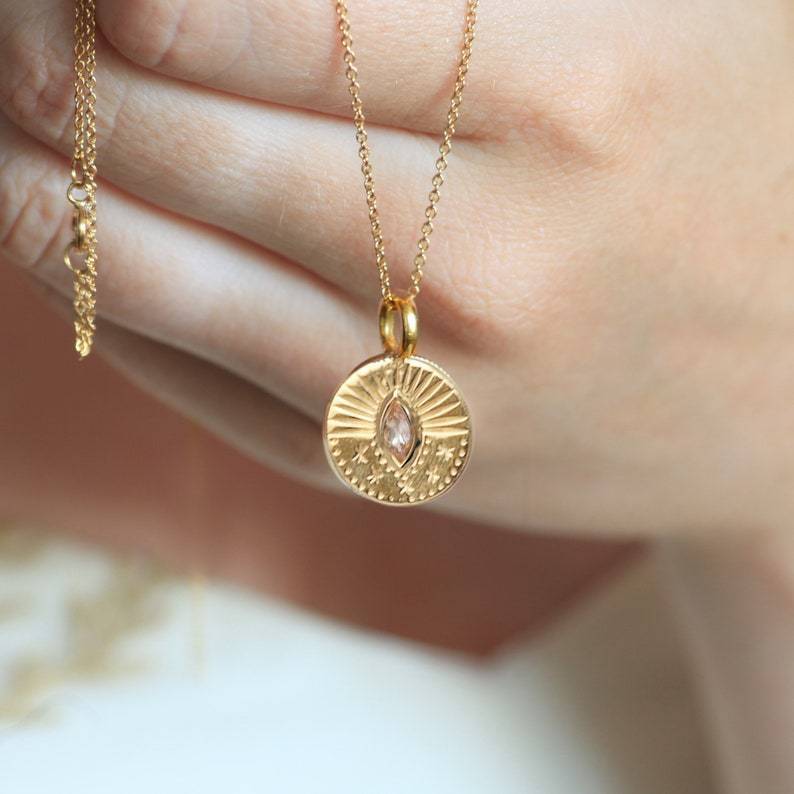 Wholesale  Titanium Steel three-dimensional sun moon round coin zircon necklace