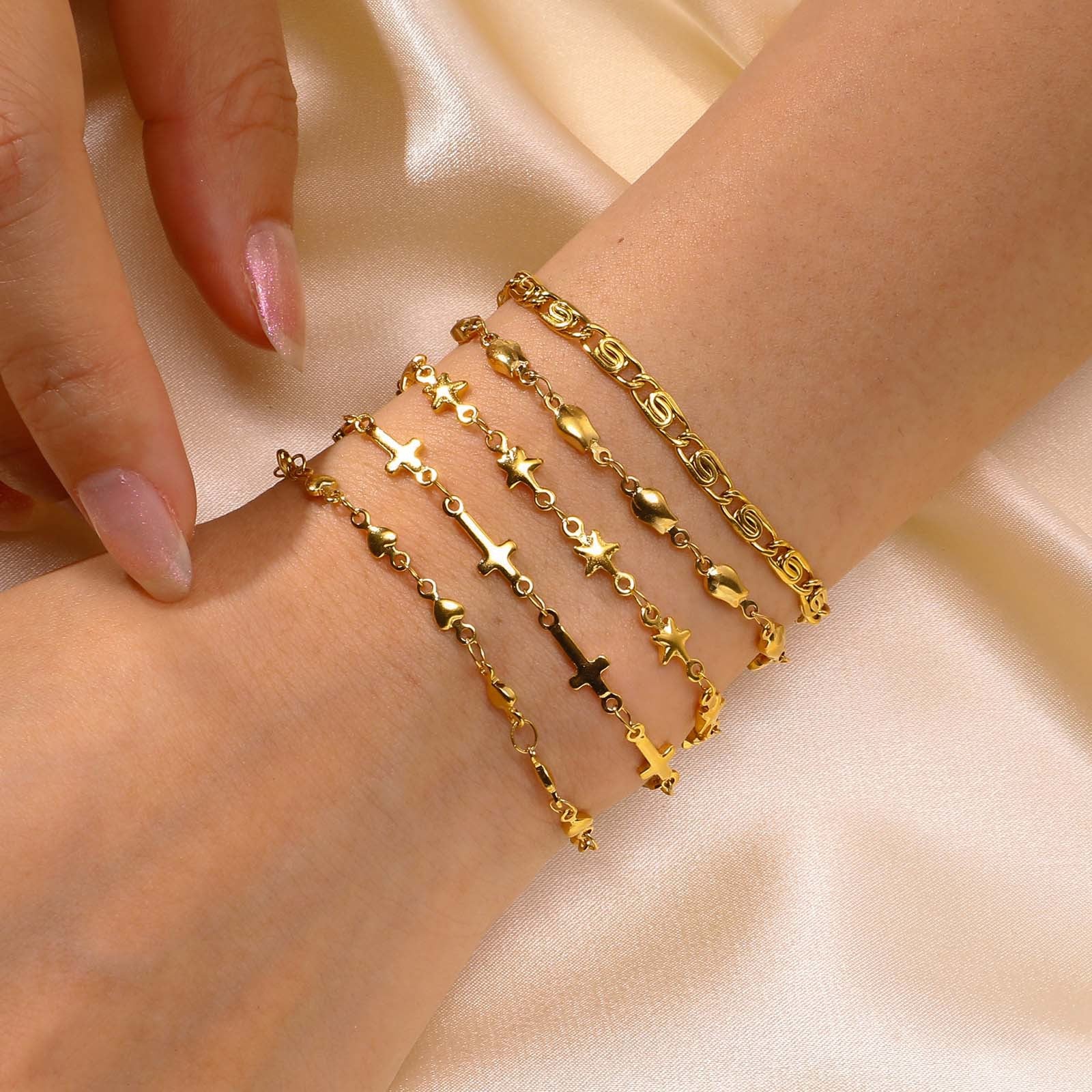 Wholesale Trendy Stainless Steel 18K Gold Tone Five Point Star Bracelet For Women Fashion Jewelry Accessory Gift And Boutique Resale