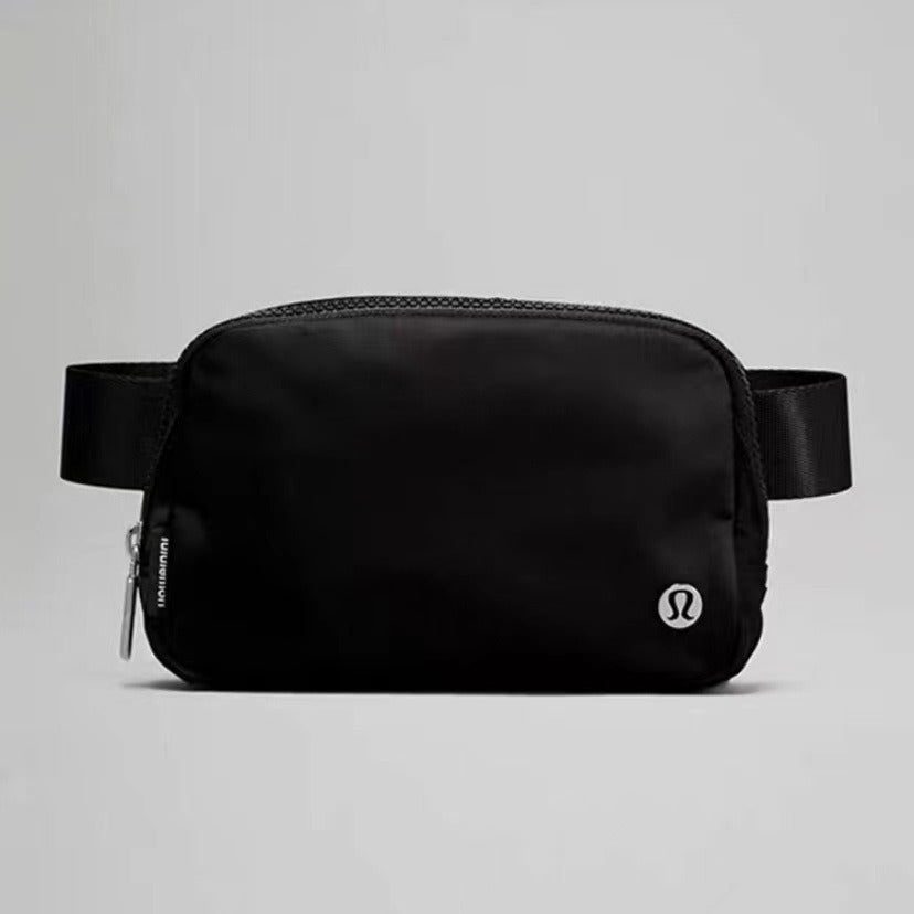 Wholesale multi-functional waist bag large capacity chest bag belt bags
