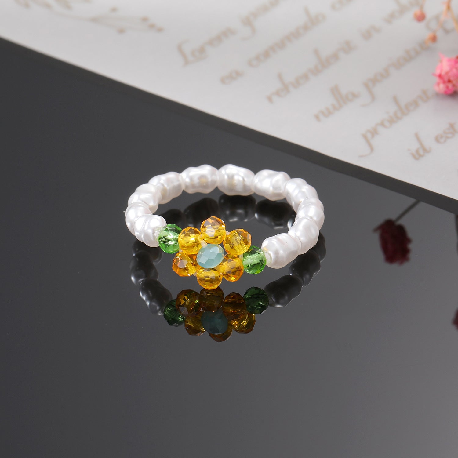 Wholesale Korean Style Flower Beaded Ring Resin Elastic Ring For Women Fashion Jewelry Accessory Boutique Resale
