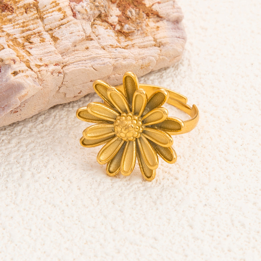 Wholesale Daisy Ring Stainless Steel Plated 18K Gold Light Luxury Rings ACC-RS-LLT008