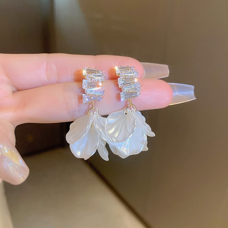 Wholesale Silver Needle shell flower tassel zircon earrings