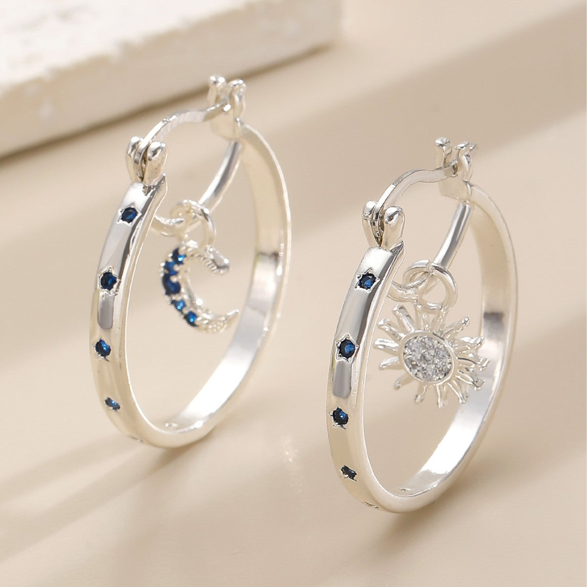 Wholesale Copper Zircon Twisted Moon Sun Design Hoop Earrings Double Layer Fashion Jewelry For Women Boutique Resale