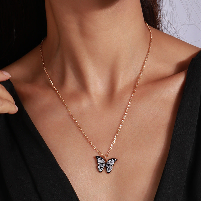 Wholesale Big Eyes Butterfly Pendant Clavicle Necklace ACC-NE-YueSen027