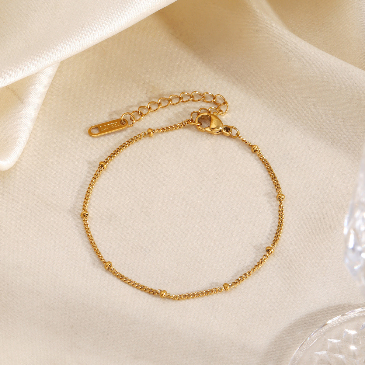 dxx-img:01de20f93b3eb9884e73d3fa766e9b0a