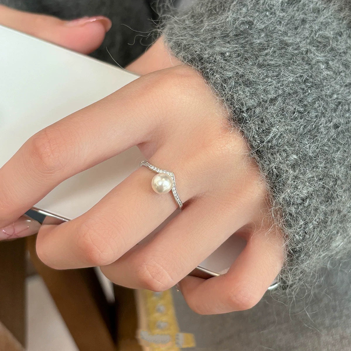 Wholesale  S925 Sterling Silver 18K Natural Freshwater Pearl Earrings