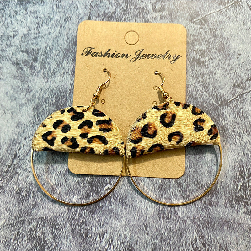 Pendientes de cuero genuino al por mayor Pendientes occidentales