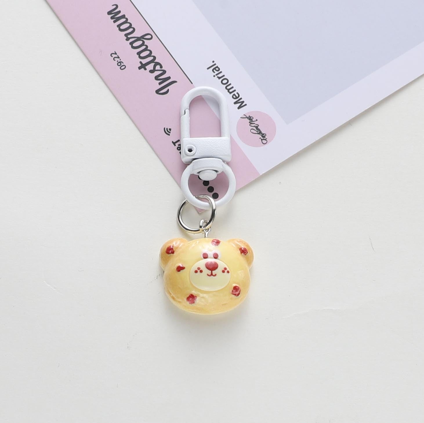 Wholesale Cute Animal Bear Head Keychain