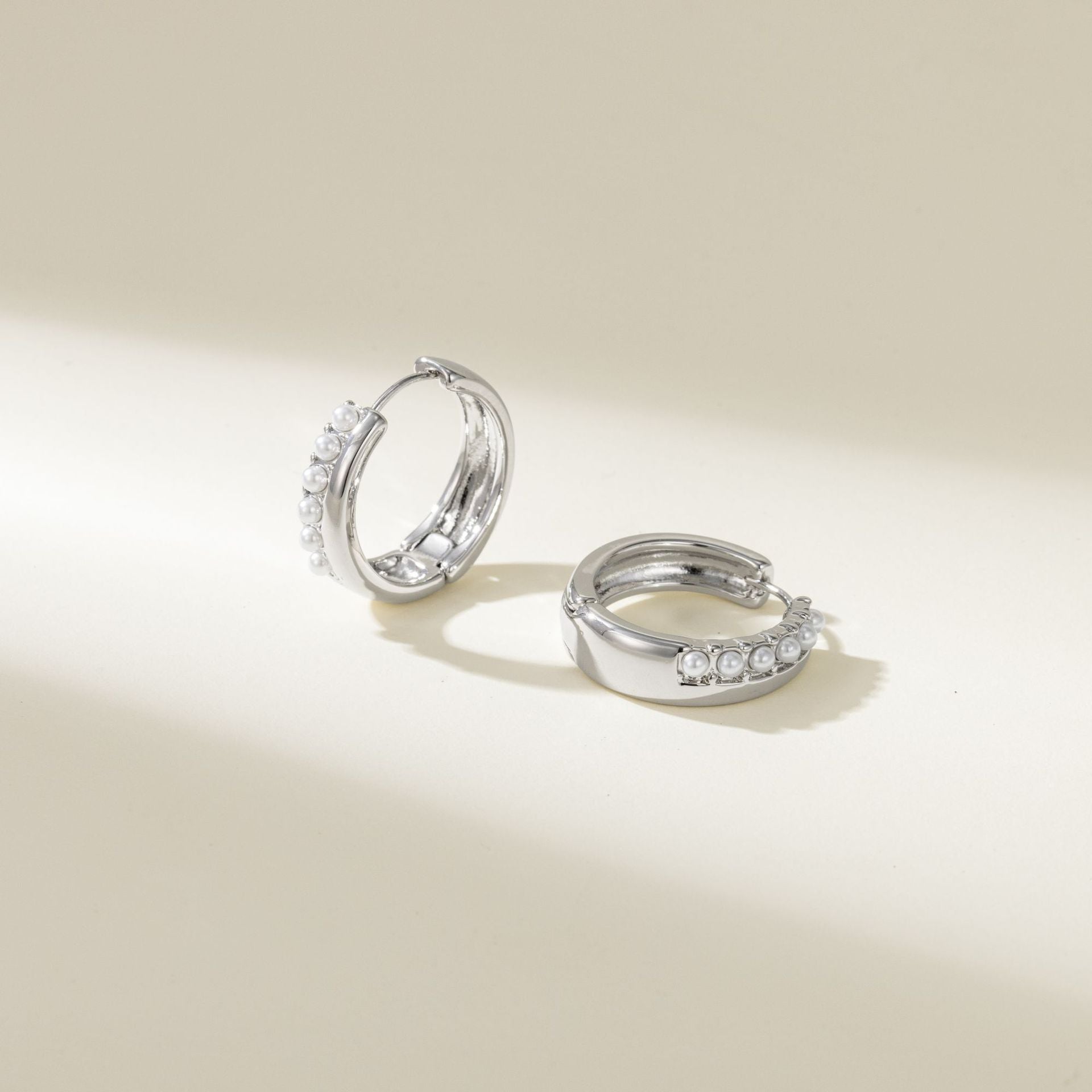 Wholesale  Copper Plated Gold S925 Silver Needle All-Match silver Earrings