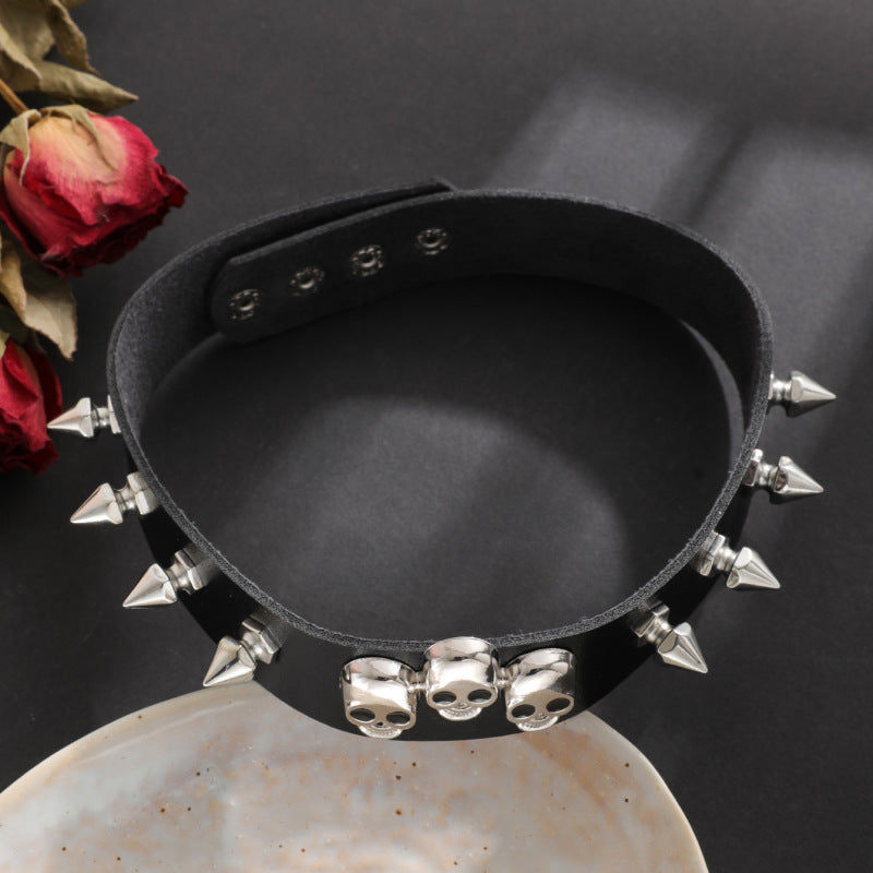 Wholesale Gothic skull necklace