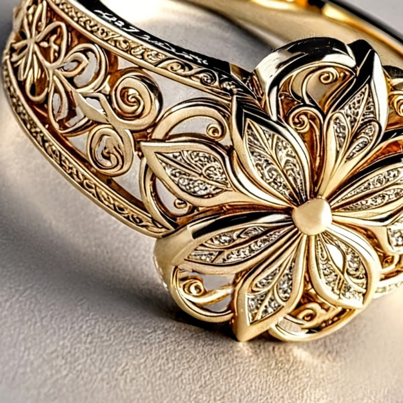 Wholesale Electroplated Copper Hollow Flower Promise Ring,  Palace Style,  Everyday and Party Jewelry Accessory