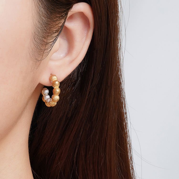 Wholesale Retro C-shaped Light Luxury Stainless Steel 18K Gold Plated Earrings ACC-ES-MuShan031