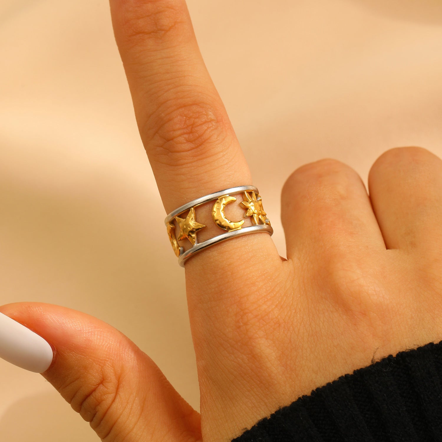 Wholesale Gold Tone Stainless Steel Open Heart Ring With Rhinestones Women S Fashion Jewelry Gift Boutique Resale