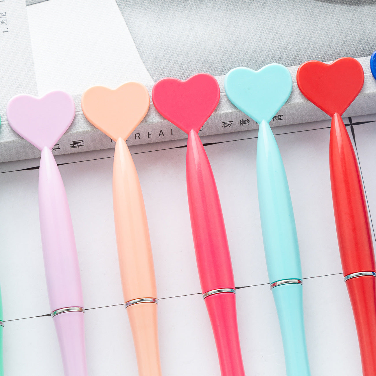 Wholesale Love Plastic Ballpoint Pen Heart Shaped Twist Pen ACC-PN-HuaH045