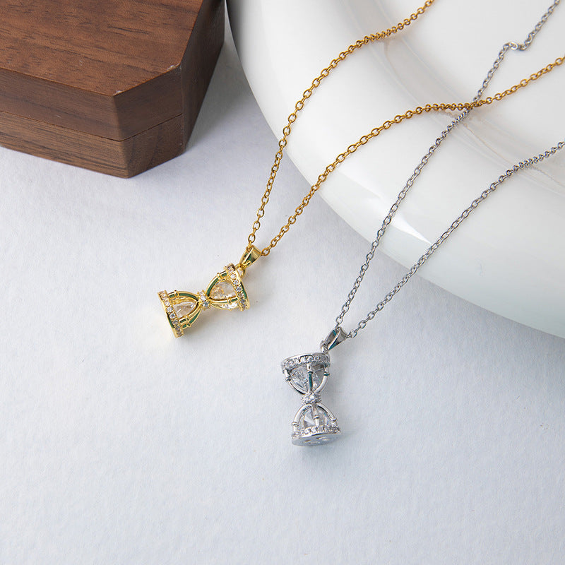 Wholesale Titanium Steel Necklace with Hourglass Zircon 18K Gold Plated Korean Style Layering Jewelry