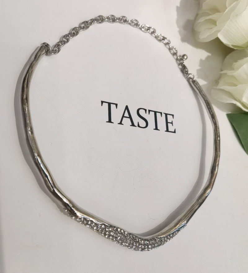 Wholesale Light Luxury Temperament Metal Irregular Lava Flash Drill Collar Necklace