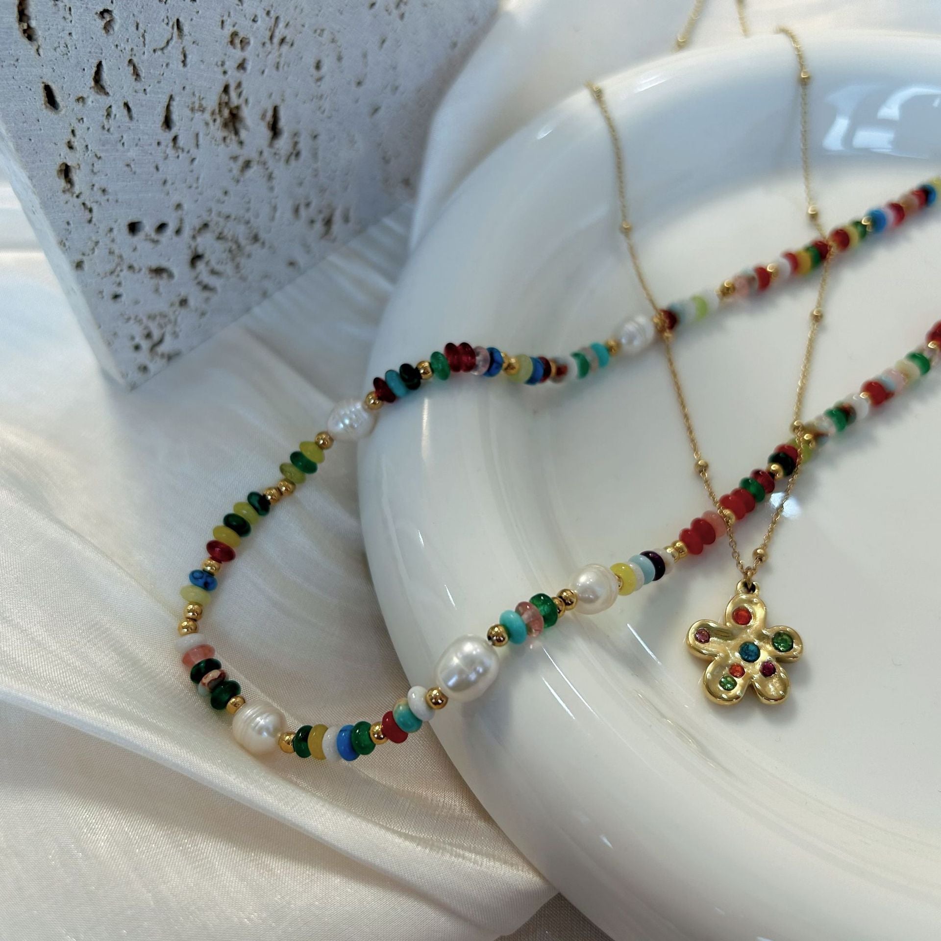 Wholesale Stainless Steel Colorful Natural Stone Pearl Beaded Necklace