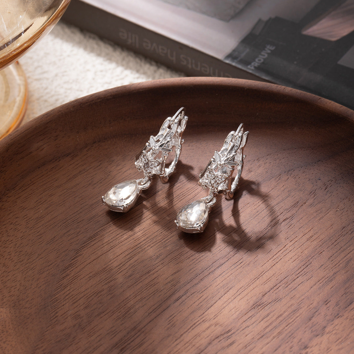 Wholesale Silver Needle Light Luxury Flashing Zircon Pendant Earrings