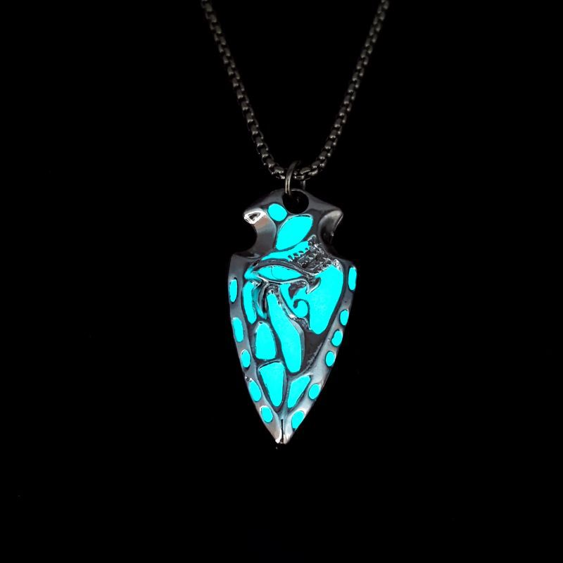 Wholesale Titanium steel chain vintage Viking triangle luminous shield Eye of Horus men' s pendant