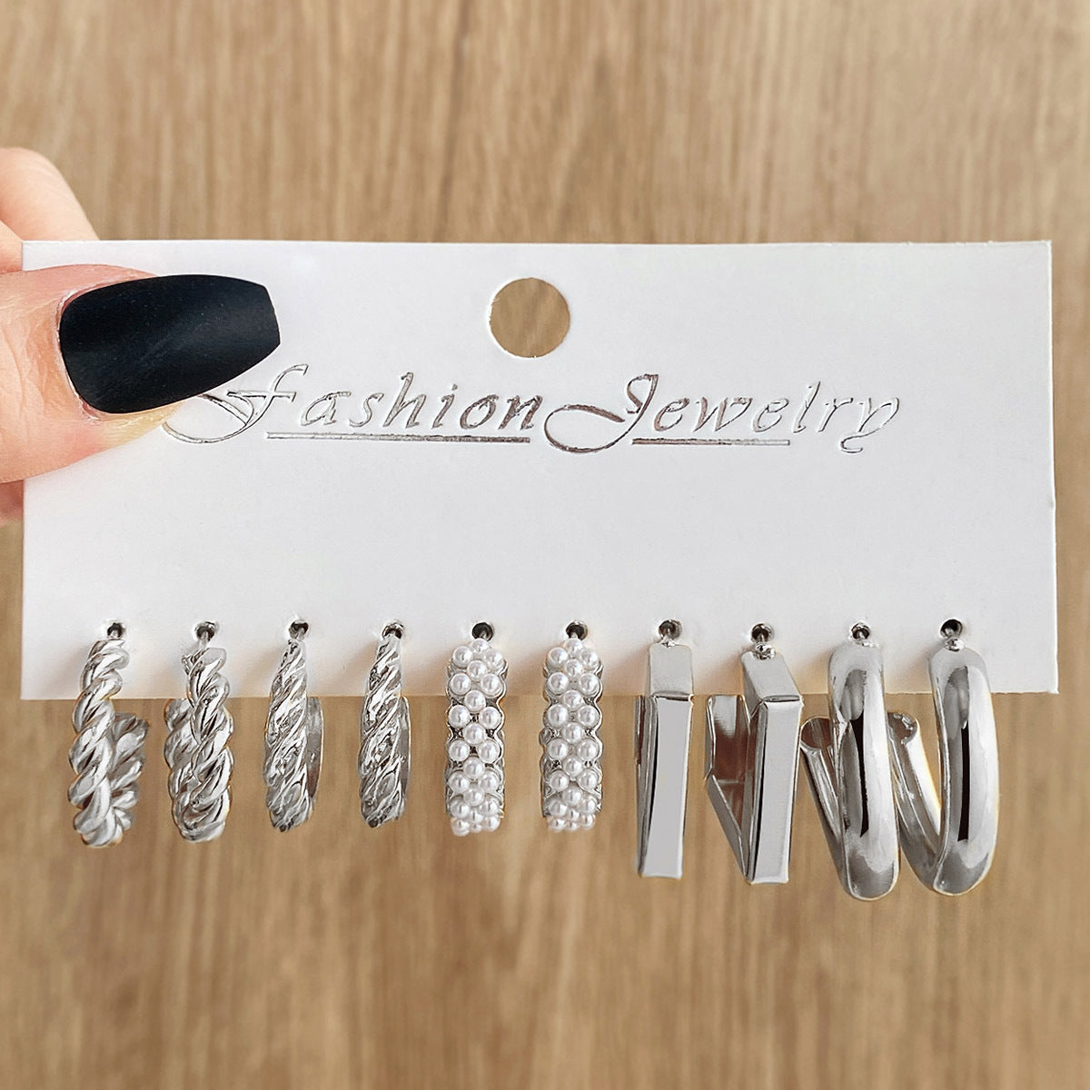 Wholesale  Geometric Multi-layer C- shaped Pearl Earrings Set