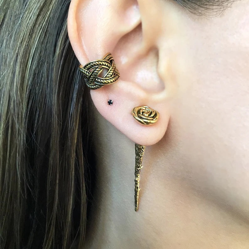 Wholesale  creative retro thorny rose earrings