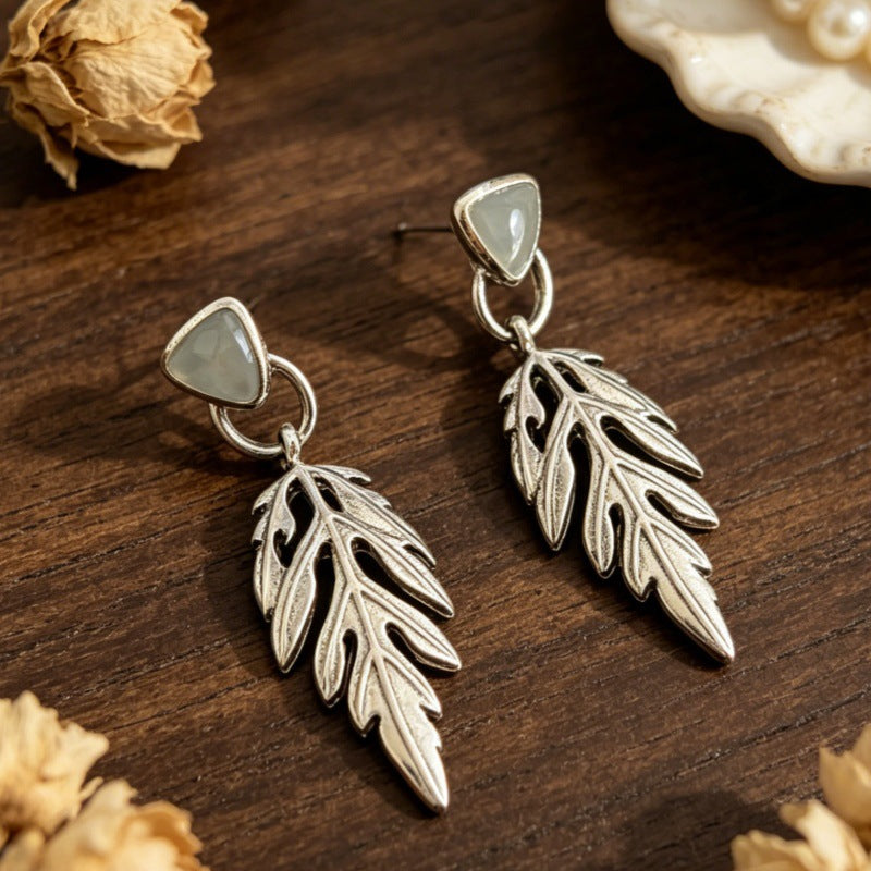 Wholesale Retro Distressed Silver Triangular Leaf Earrings - Eco-Friendly Alloy Jewelry Accessory for Party or Daily
