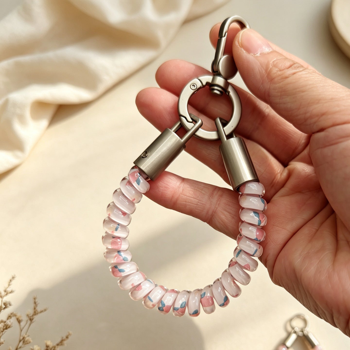 Wholesale PET Soft Plastic Phone Lanyard Keychain Bag Charm Pink Fruit Design With Metal Clasp Unisex Anti Lost Everyday Fashion Accessory