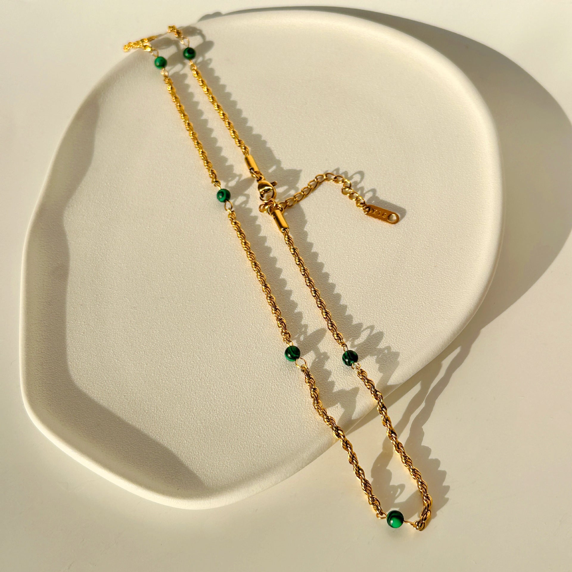 Wholesale Vintage 18K Gold Plated Titanium Steel Malachite Twist Necklace