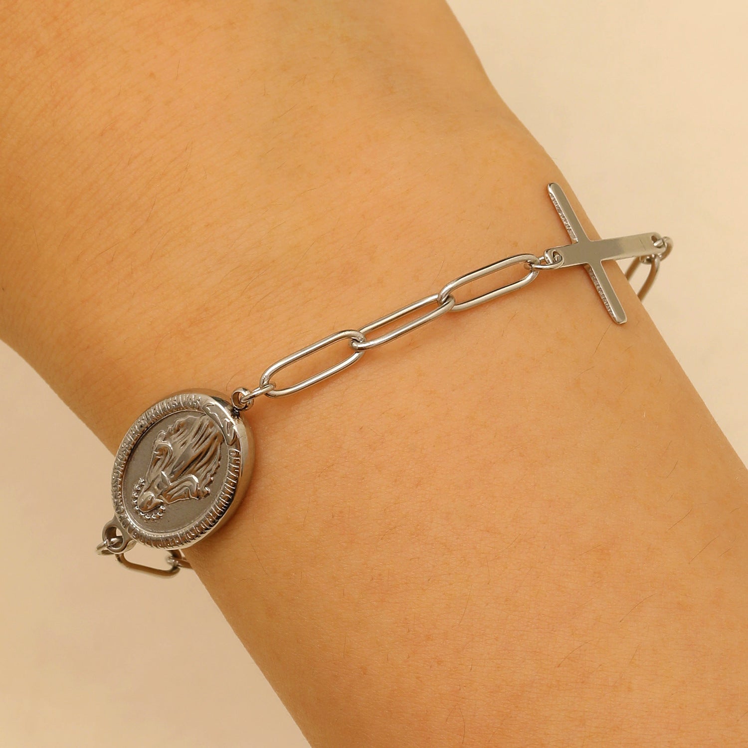 Wholesale Beaded Bracelet With Vintage Maria Cross Oval Pendant Stainless Steel Fashion Accessory For Women Everyday Wear