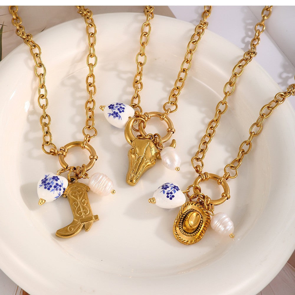 Wholesale Western cowboy boots titanium steel bull' s head  Necklace