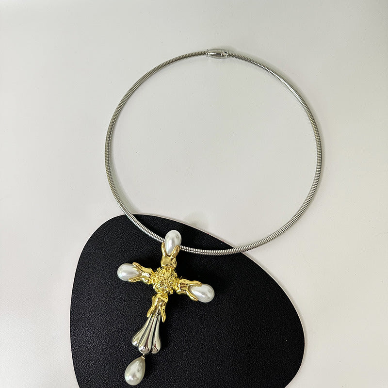 Wholesale Exaggerated Three-dimensional Nose Cross Pearl Pendant Collar Necklaces  Accessories