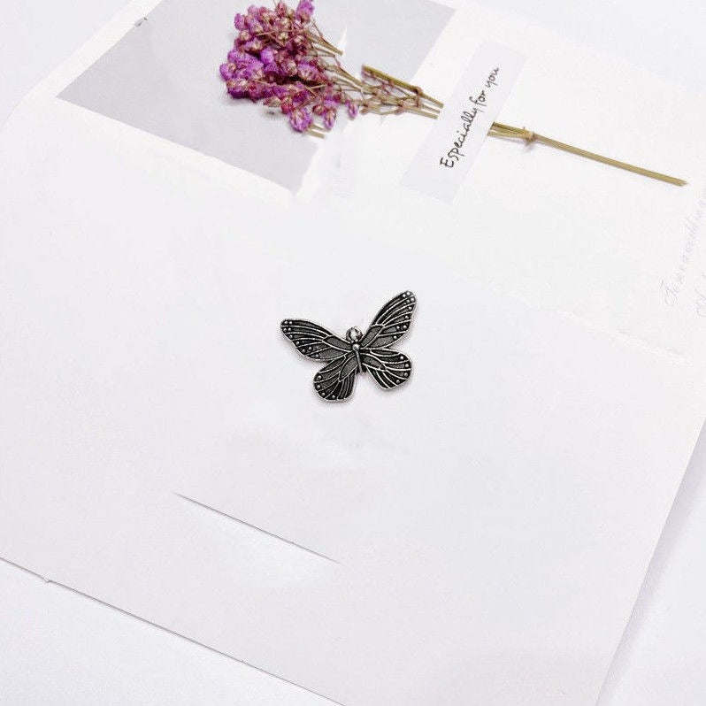 Wholesale Vintage Butterfly Necklace  Hip-Hop All-Match Pendant Necklaces