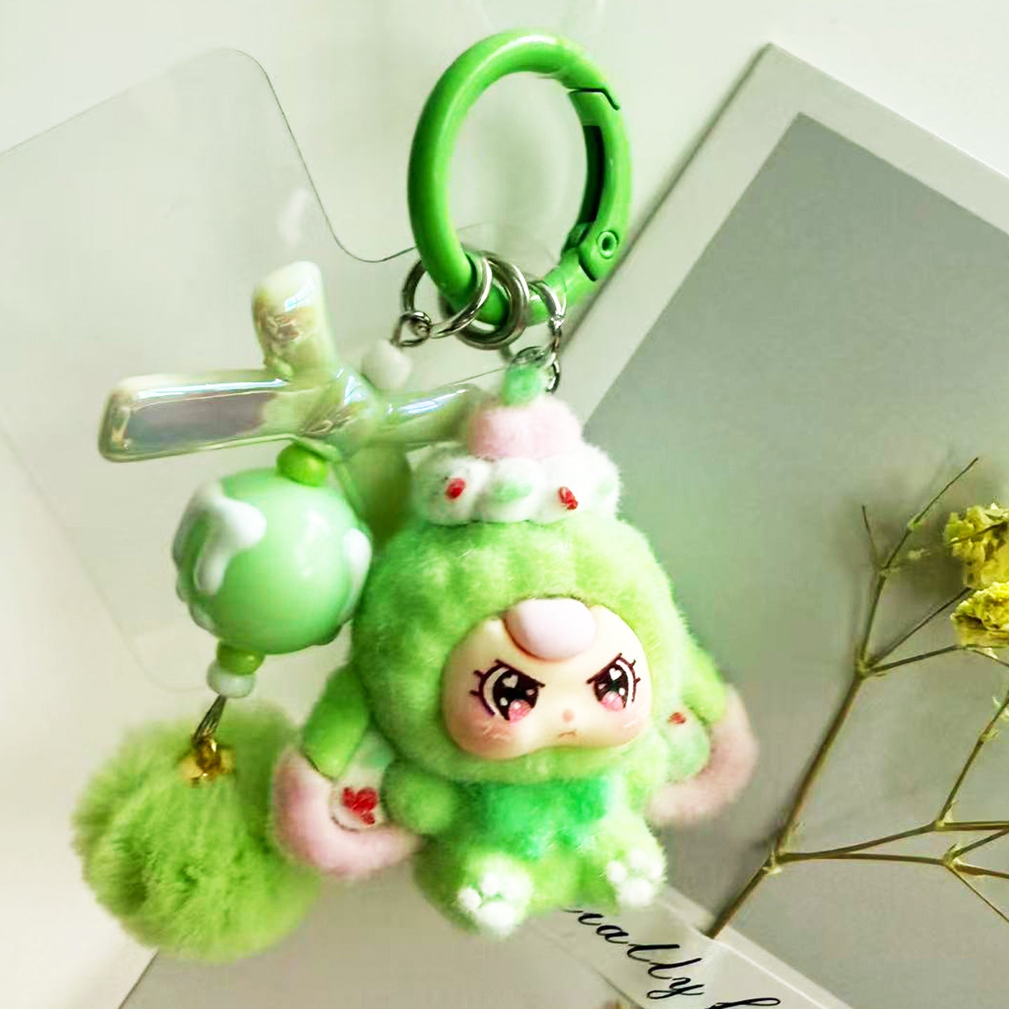 Wholesale Cute resin flocked keychain ACC VIP