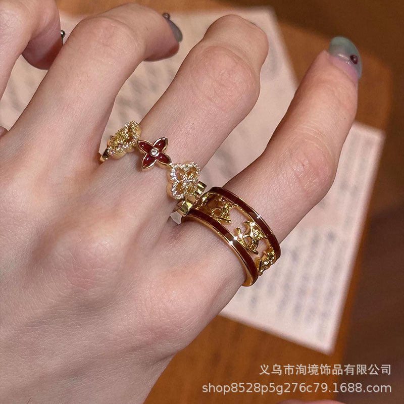 Wholesale Trendy Burgundy Sparkle Four-Leaf Clover Ring Women' s Gift Jewelry Accessory