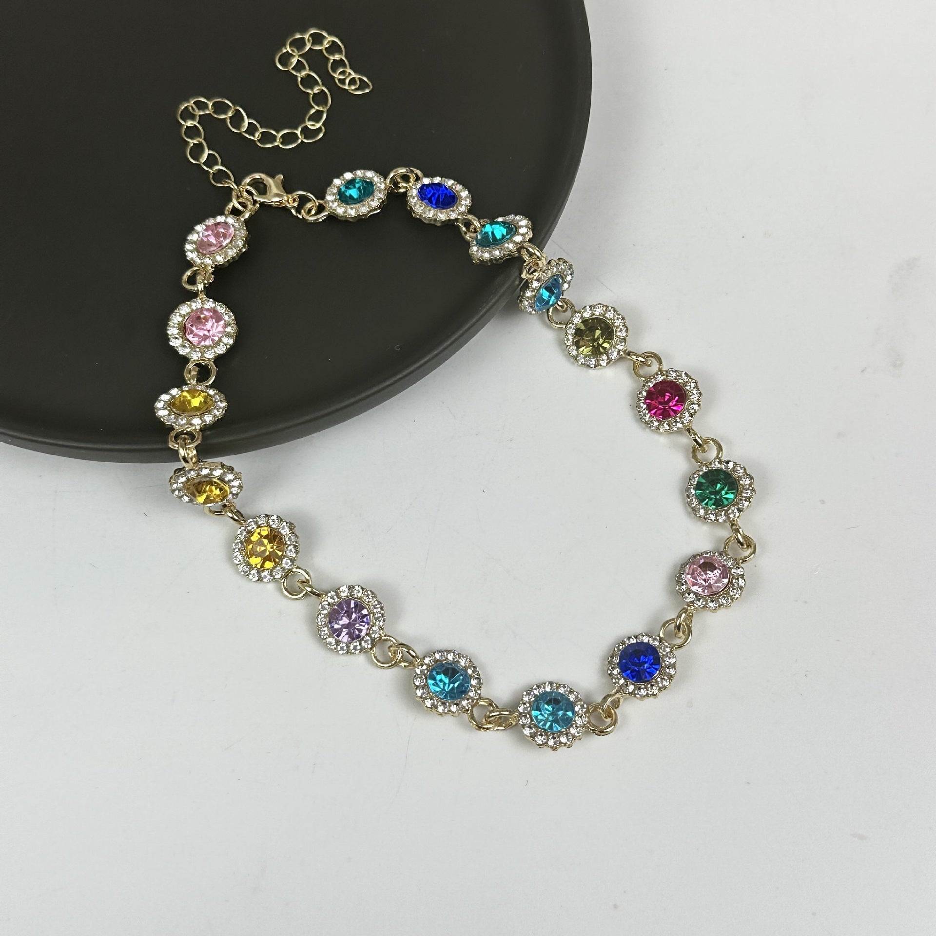 Wholesale Color Necklace Exquisite Clavicle Chain