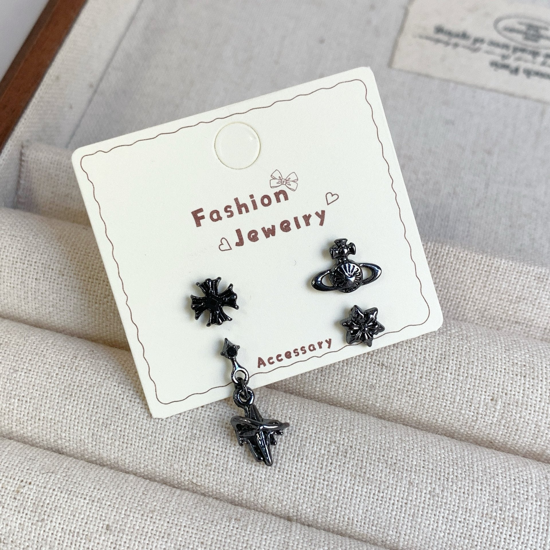 Wholesale silver needle earring design niche high-end cross earrings