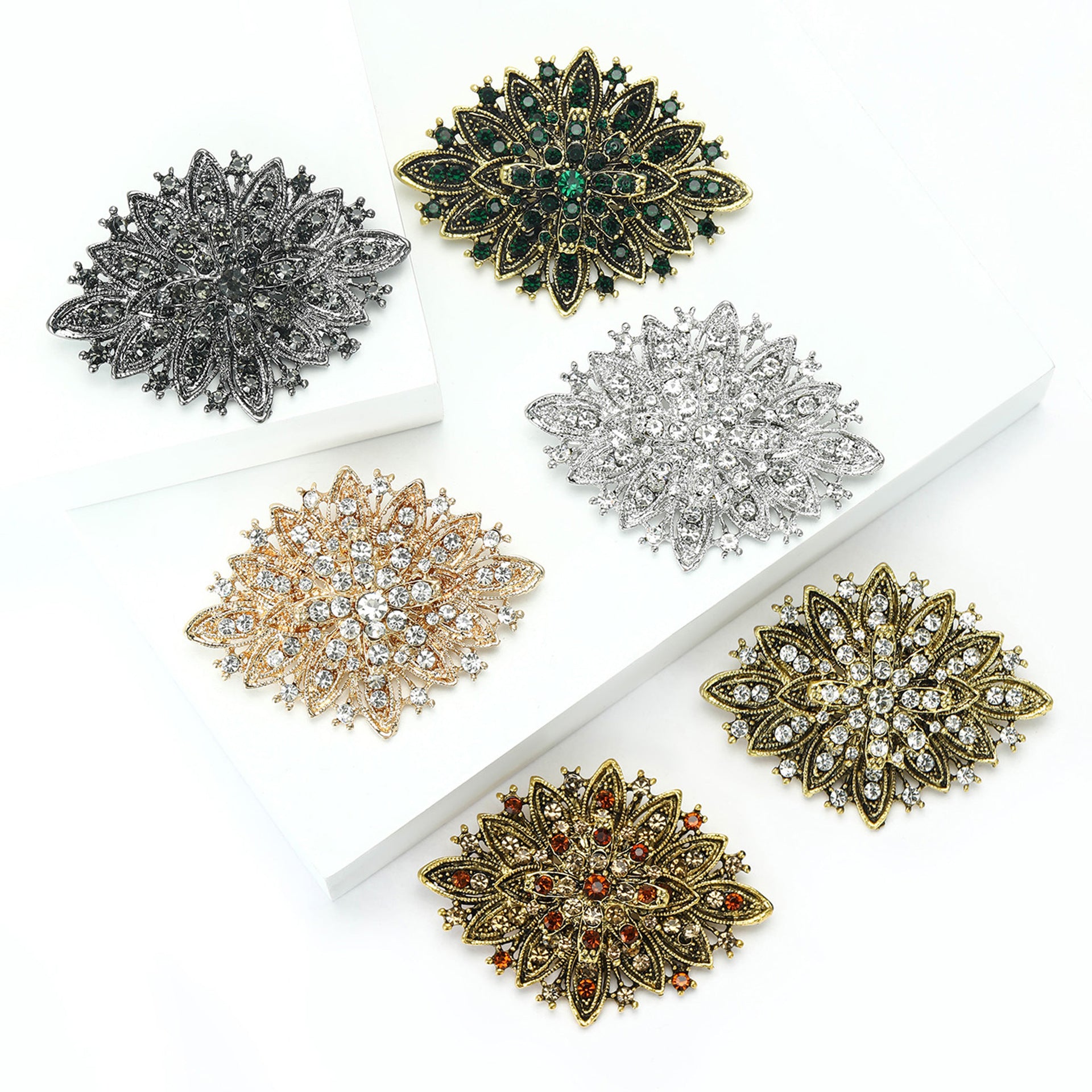 Wholesale Luxurious Alloy Rhinestone Bride Brooch Stylish Women S Fashion Accessory Gift For Wedding Party