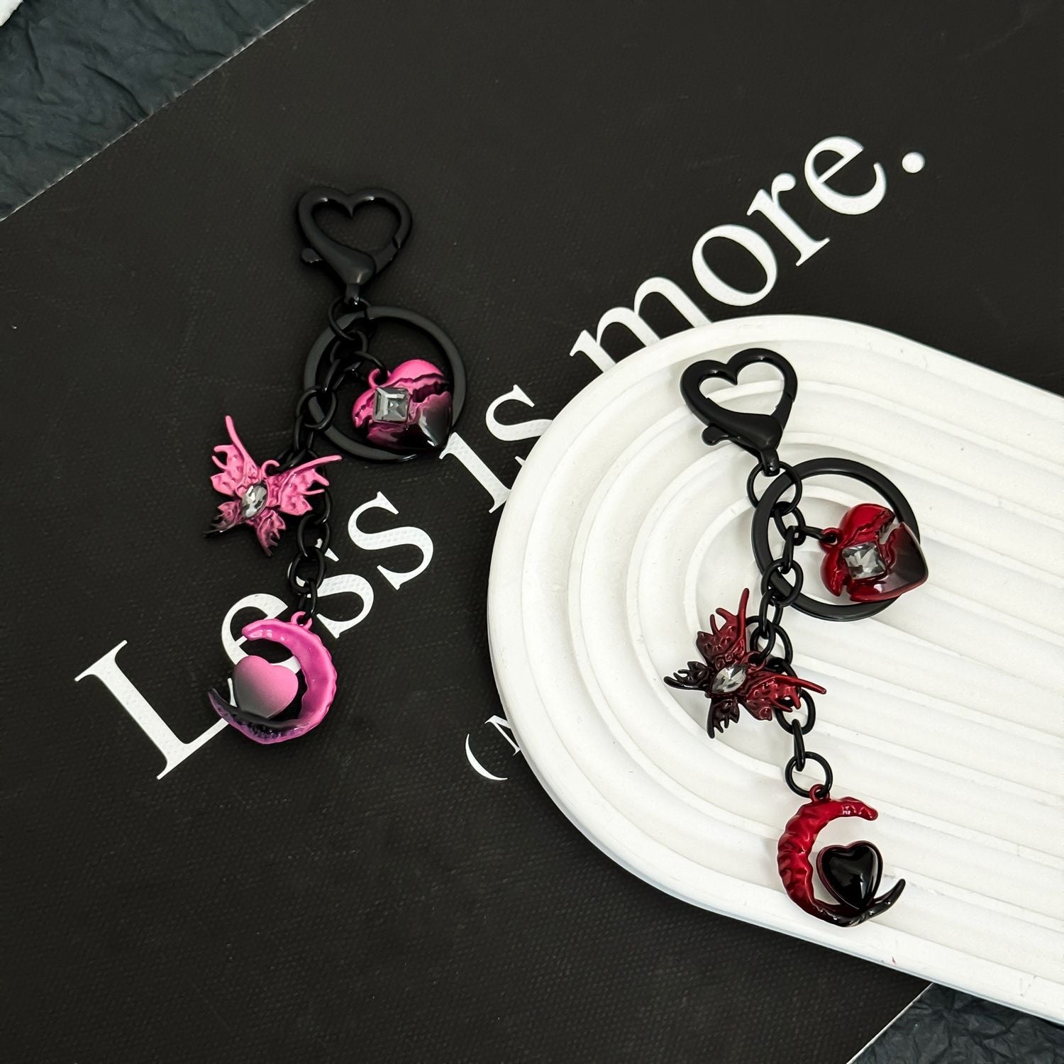 Wholesale  love keychain  two-color butterfly moon keychain
