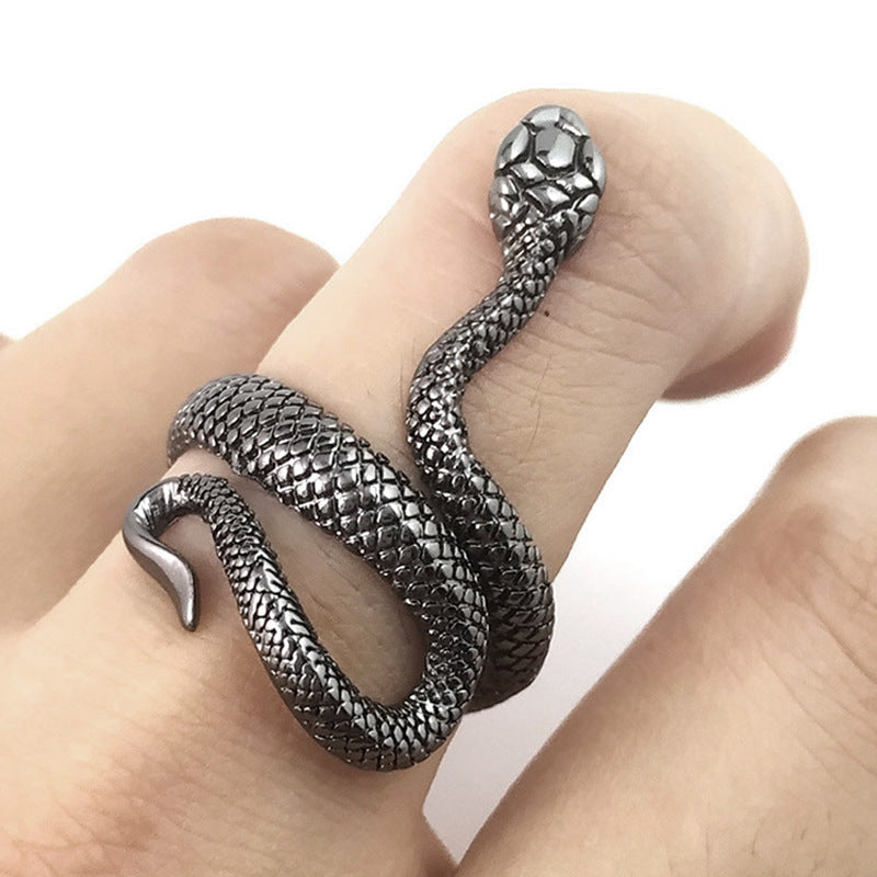 Wholesale Retro Gothic Snake Ring,  Trendy Fashion Accessory for Everyday Wear or Gift
