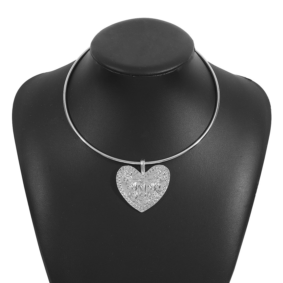 Wholesale  love pendant necklace creative design personality face alloy collar