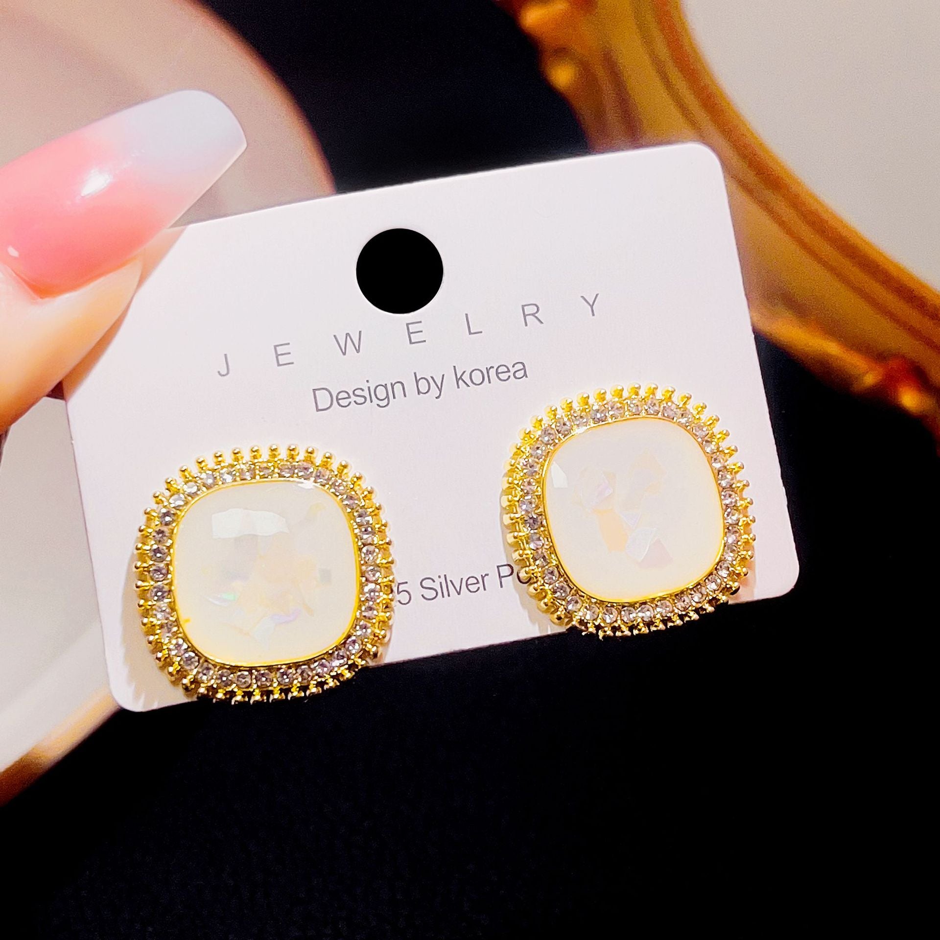 Wholesale Bow Diamond Moonstone Pearl Pendant Light Luxury Elegant Earrings