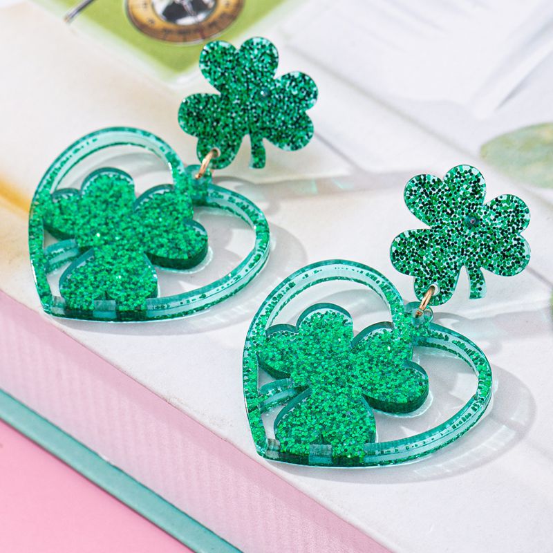 Wholesale St. Patrick's all-match fashion design sense hollow green clover earrings