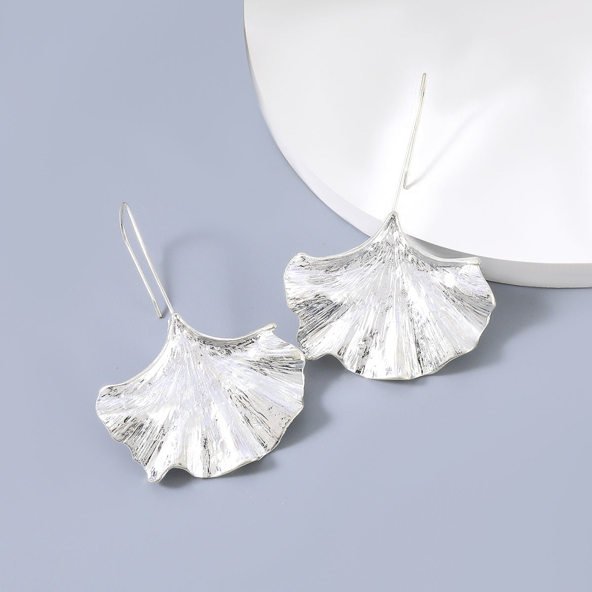 Wholesale  Exaggerated Alloy Ginkgo Leaf  earrings