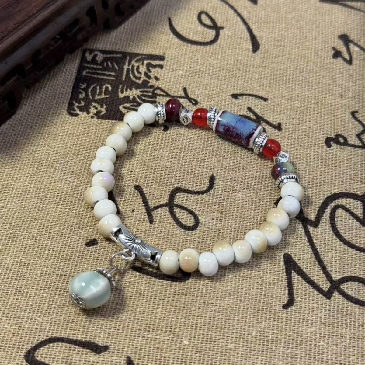 Wholesale Leaf Design Ceramic Beaded Bracelet - Trendy Unisex Fashion Accessory for Boutique Resale