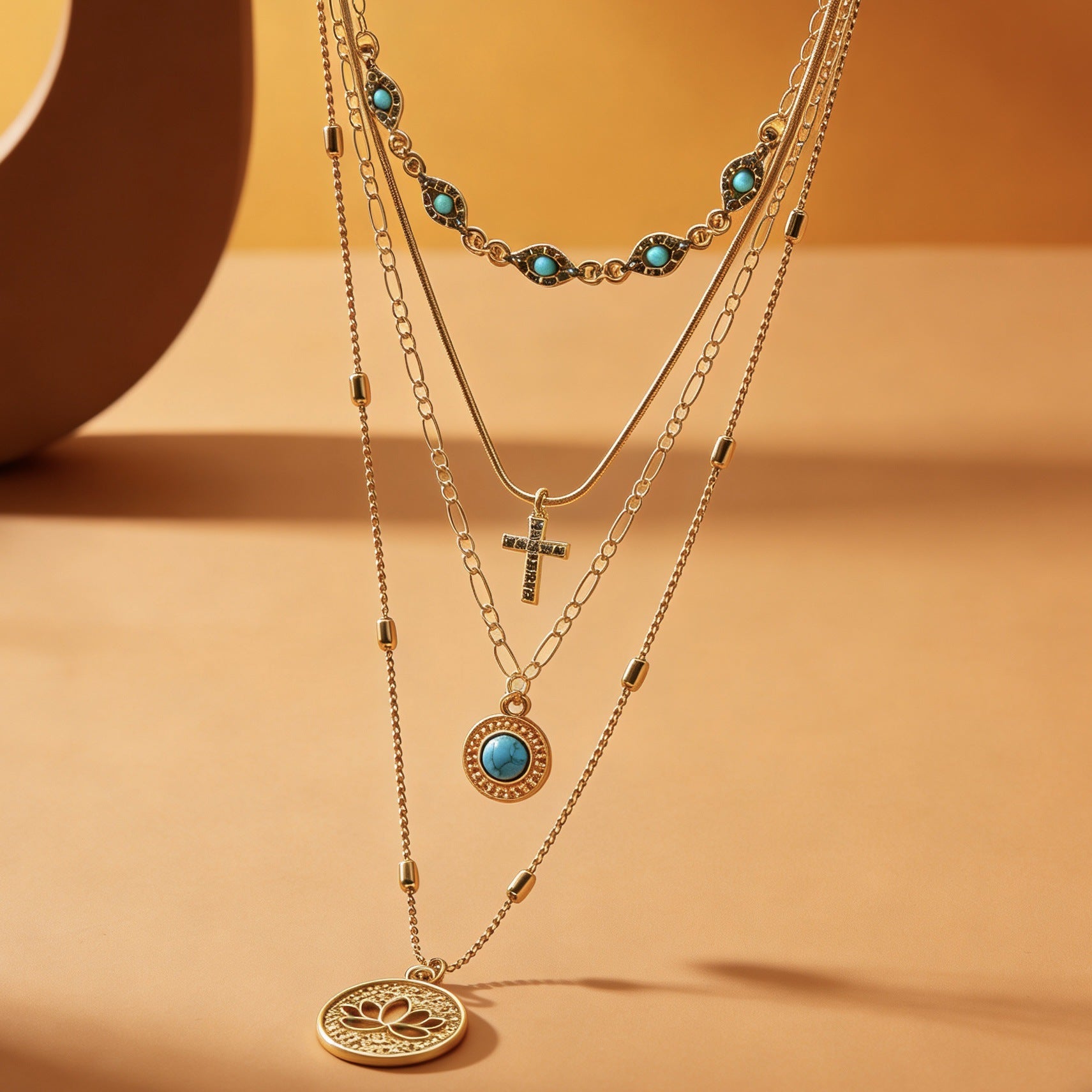 Wholesale Punk Style Cross Pendant Necklace Alloy Electroplated With Crystal Details Boutique Resale Jewelry Accessory