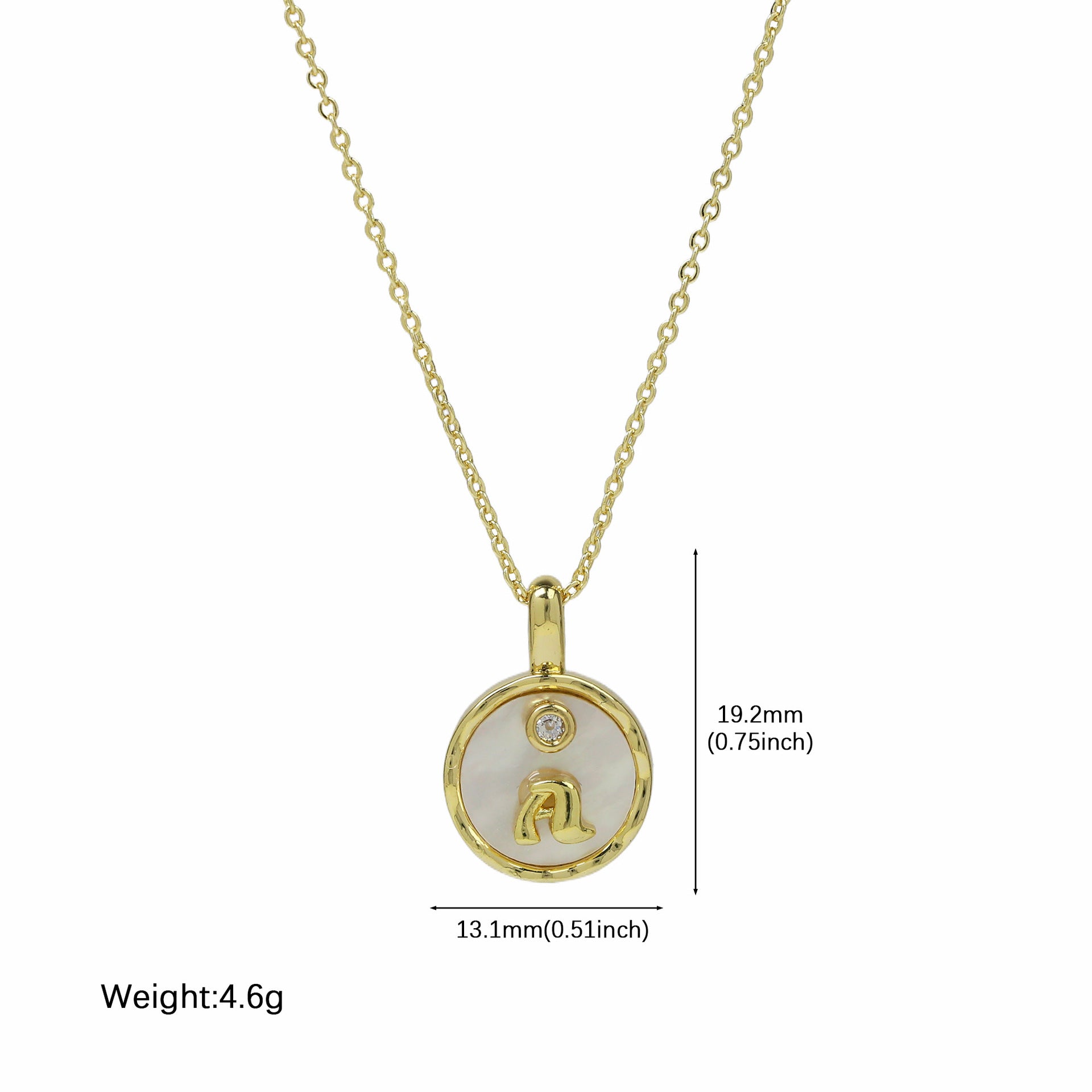 Wholesale Natural shell 26 English letters round pendant clavicle necklace