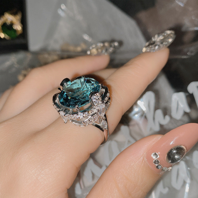 Wholesale Brilliant lake blue emerald flower olive green zircon rings