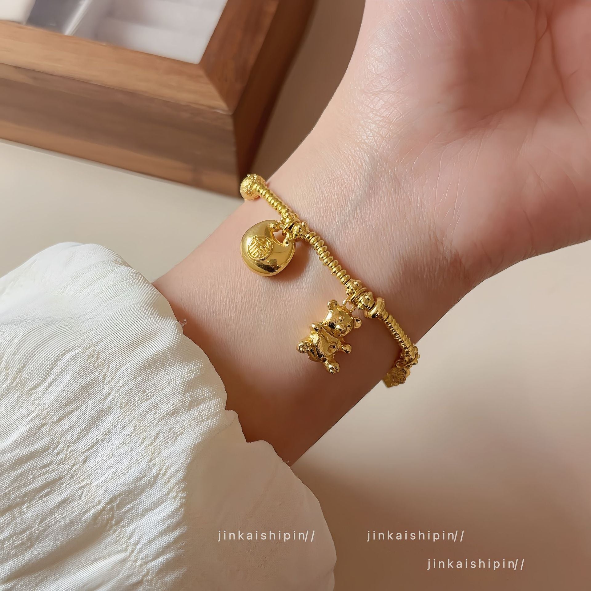 Wholesale Golden Bear Fortune Bag Bracelet